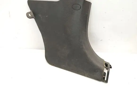 Hyundai Santa Fe Foot area side trim 858242B000