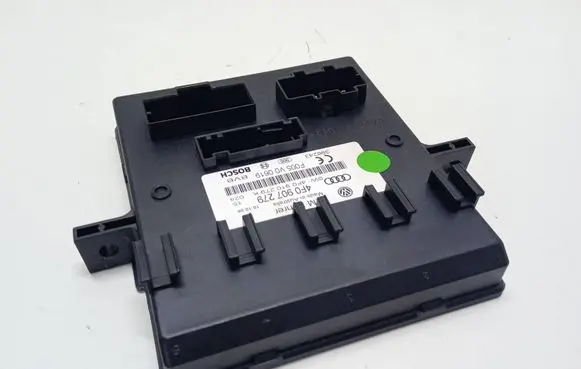 Audi A6 S6 C6 4F Comfort/convenience module 4F0910279K F005V00619 4F0907279