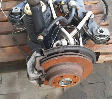 Mercedes-Benz E W212 Rear wheel hub spindle/knuckle 