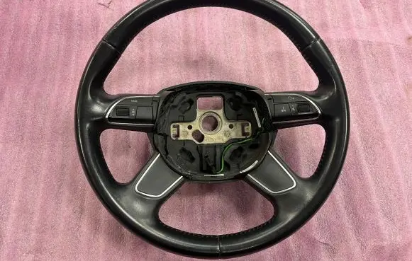 Audi Q5 SQ5 Steering wheel 8R0880201L 8R0880201