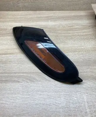 Toyota Celica T180 Front indicator light 20238Toyota Leftside
