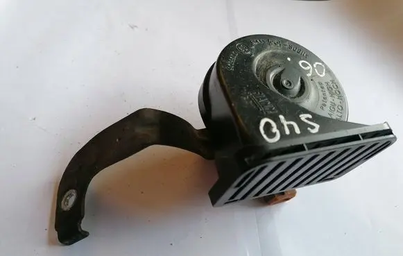 Opel Astra J Horn signal 0055306 001533