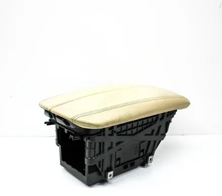 BMW X5 F15 Armrest 105069597C 9251992