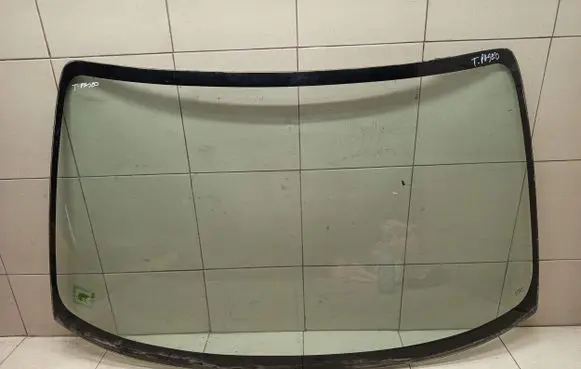 Toyota Paseo (EL54) II Front windscreen/windshield window 