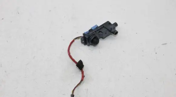 Tesla Model Y Side fender camera 109297800C