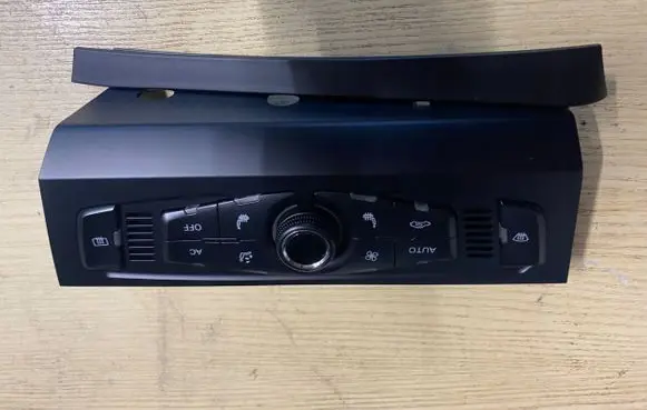 Audi Q5 SQ5 Climate control unit 8R1820043A