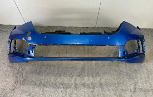 Skoda Scala Front bumper 657807221 Z1418
