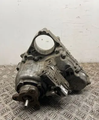 BMW 5 F10 F11 Gearbox transfer box case 8623346 862334601 0813523