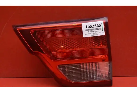 Jeep Grand Cherokee Rear/tail lights 57010274AE