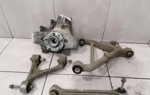 Aston Martin Vanquish V12 Rear wheel bearing hub AD335A971AA