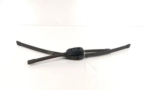 Nissan Leaf II (ZE1) Front wiper blade arm 288903NL0B