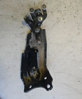 Volkswagen Sharan Sliding door lower roller guide/hinge 7N0843398D