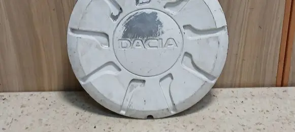 Dacia Sandero Original wheel cap 8200789769 DCB0011011