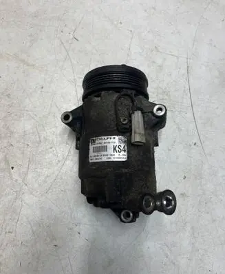 Opel Zafira B Air conditioning (A/C) compressor (pump) 401351739 9986181 10169080346A