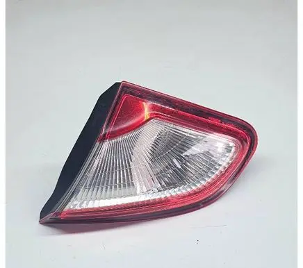 Nissan Qashqai Tailgate rear/tail lights B26550BR01A 89503209