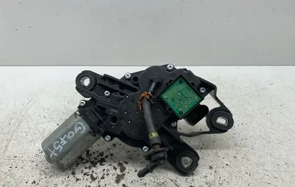Volkswagen Golf Plus Rear window wiper motor 0390201809 5M0955711B
