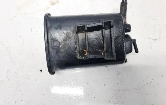 Suzuki Swift I Active carbon filter fuel vapour canister 