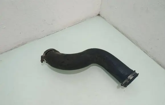 Audi A5 Sportback 8TA Intercooler hose/pipe 8K0145737