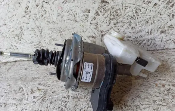 Porsche Taycan 9J1 Brake booster