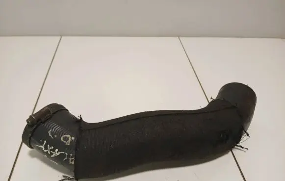 Ford Galaxy Intercooler hose/pipe