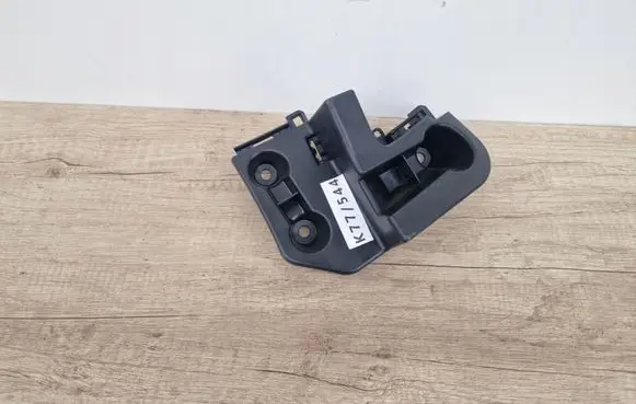 Opel Mokka B Rear bumper mounting bracket 9835230480