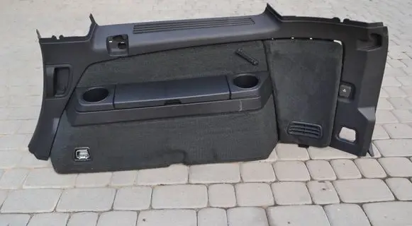 Volvo XC90 Trunk/boot side trim panel 39861665 prawy