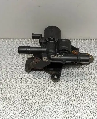 Land Rover Range Rover Sport L494 Electric auxiliary coolant/water pump JPLA9B394AB JPLA9285AA 181900254