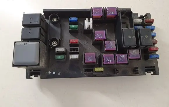 Subaru Forester SH Fuse module 82241SC070