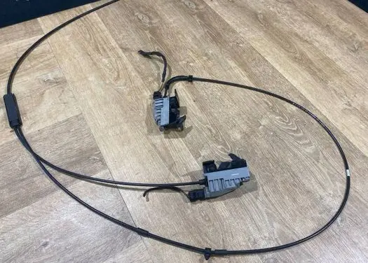Mercedes-Benz SL R231 Engine bonnet/hood lock release cable A2318800059 2318800059 A1728800260