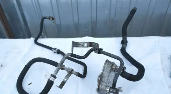 Maserati Ghibli Engine oil radiator 06700058110 051113 49239