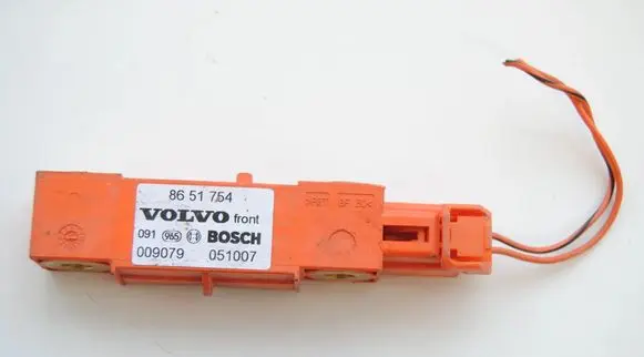 Volkswagen Golf Plus Airbag deployment crash/impact sensor 8651754009079