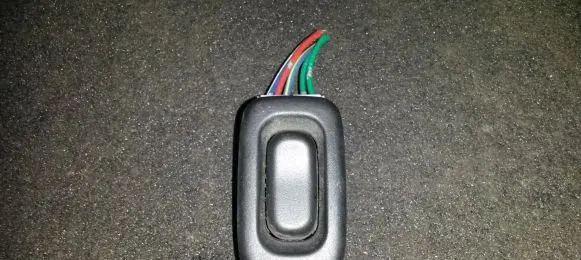 Mazda 323 F Electric window control switch Nenustatyta