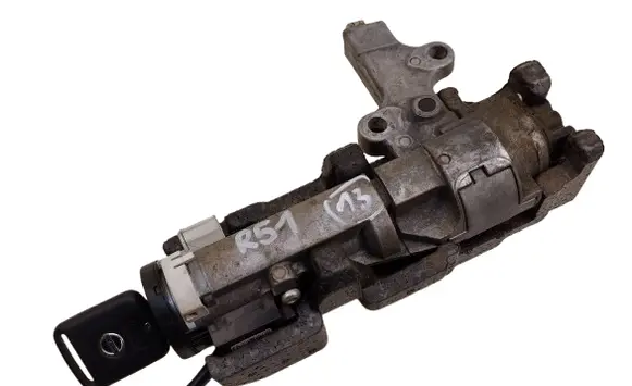 Nissan Pathfinder R51 Ignition lock 28590C9968 5WK4876