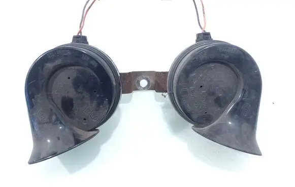 BMW X5 E53 Horn signal 8387342