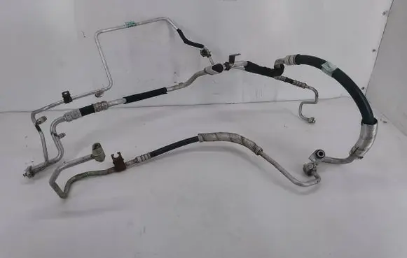 Air conditioning (A/C) pipe/hose
