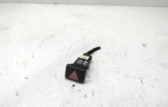 Audi A4 S4 B7 8E 8H Hazard light switch 8E0941509
