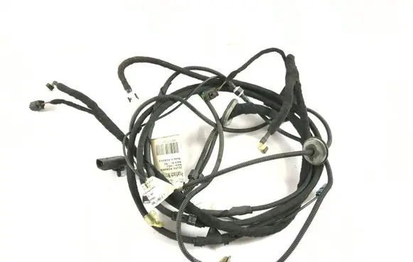 Volkswagen Touareg II Windshield washer fluid hose 7P6971204A 8E0973202 1027267127