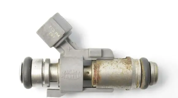 Citroen C3 Fuel injector 0817