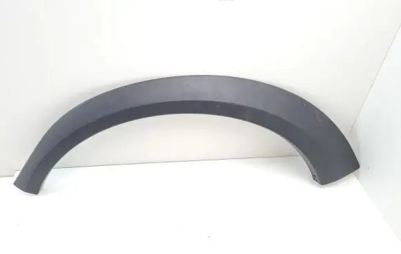 Volvo XC70 Rear arch trim 31283106