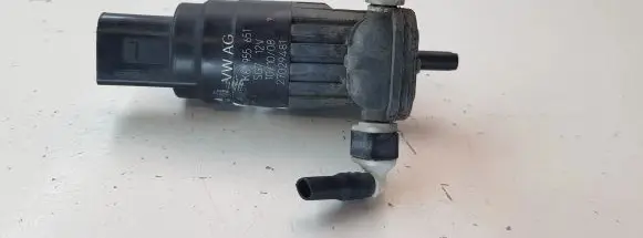 Volkswagen Golf VI Windscreen/windshield washer pump 1K6955651