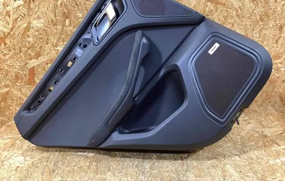 Porsche Macan (95B) Front door card panel trim 95b867211a 95b867305xx 95b867211xx