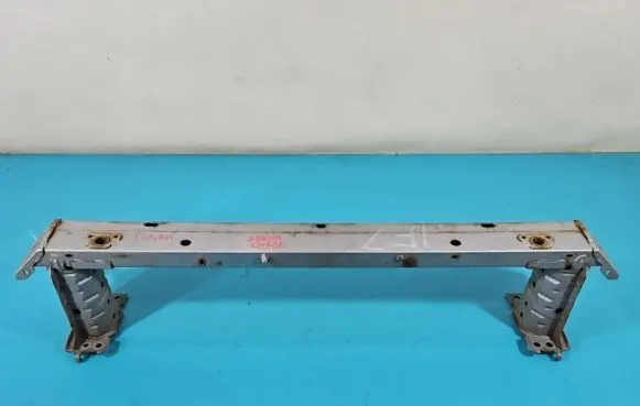 Toyota Avensis T270 Front bumper support beam IMPRK1376874