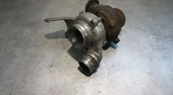 BMW 1 F20 F21 Turbo 8513122