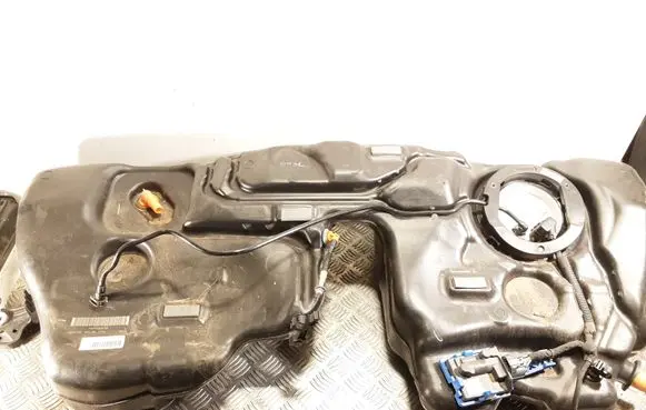 Volvo S60 Fuel tank P31478591 31355907 32203571