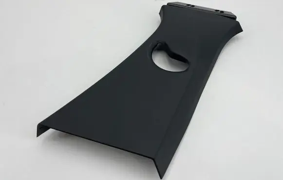 (B) pillar trim (top)