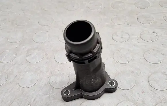 BMW 1 F20 F21 Engine coolant pipe/hose 8511205