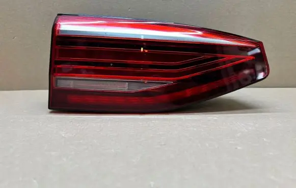 Volkswagen Transporter - Caravelle T7 Rear/tail lights 7T0945093