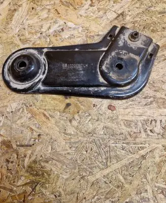 Chevrolet Orlando Other under body part 13266387