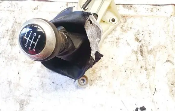 Mazda CX-7 Gear shifter/selector eh14b l-06-07hfa2