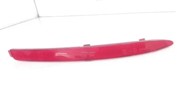 Skoda Octavia Mk2 (1Z) Rear tail light reflector 1Z0945106A
